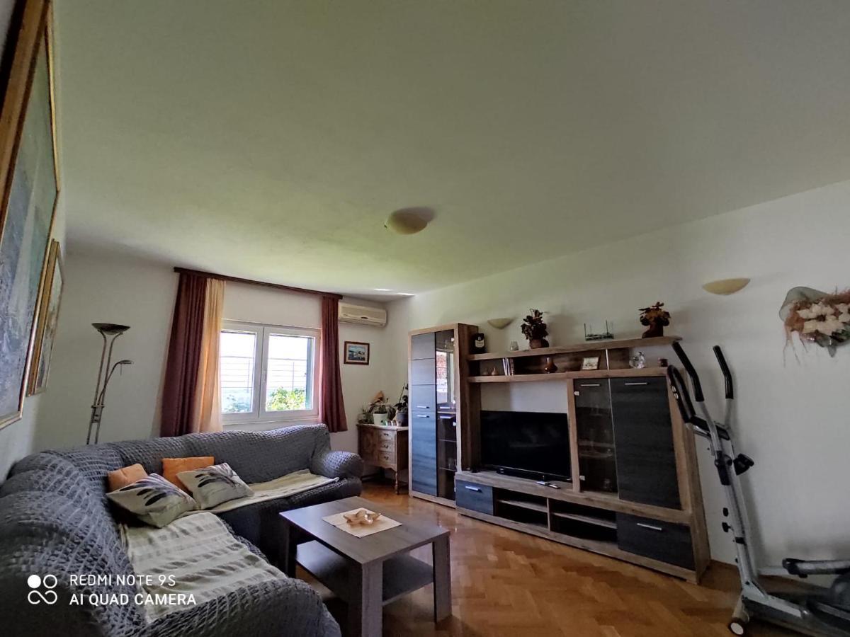 Apartmani Jole Trogir Zewnętrze zdjęcie