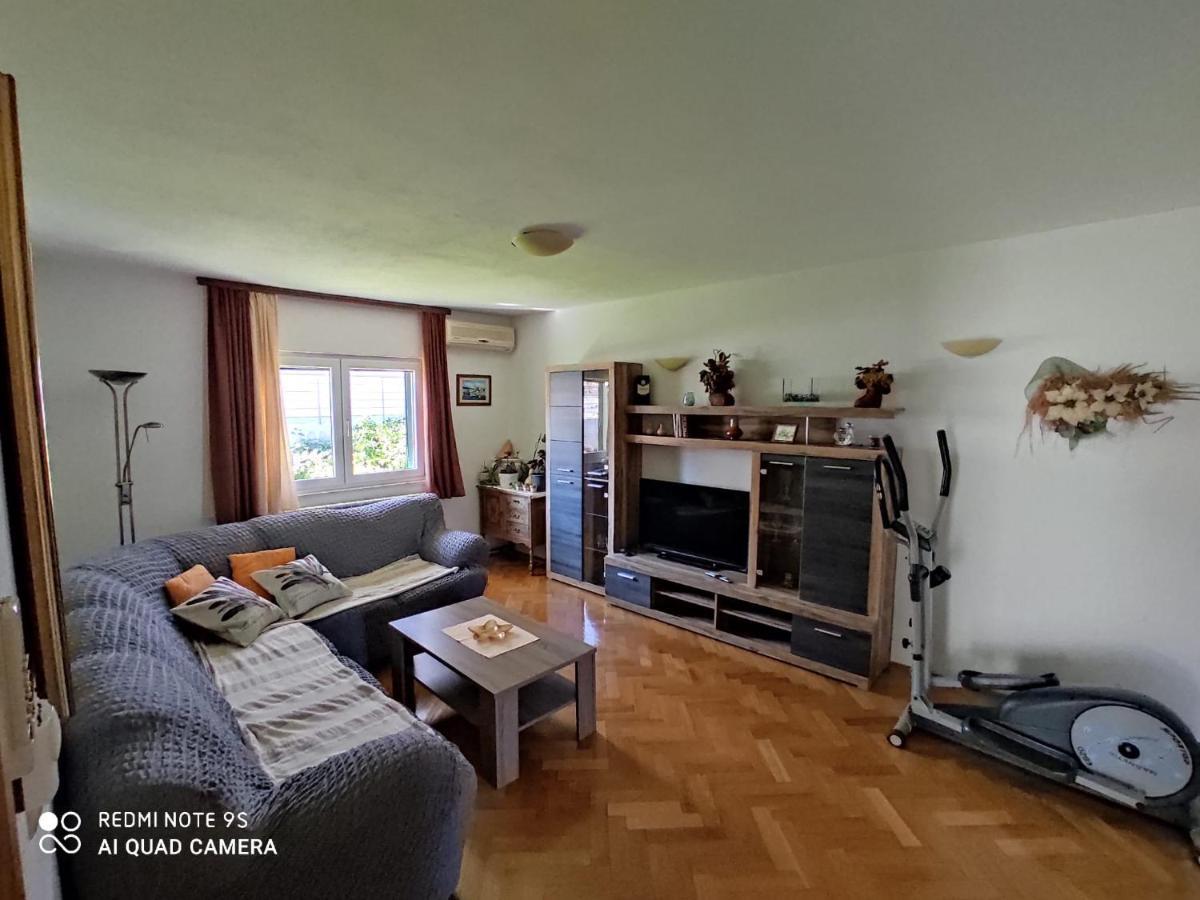 Apartmani Jole Trogir Zewnętrze zdjęcie